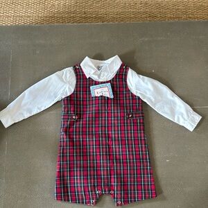NWT Plaid Jon Jon - perfect for holidays!
